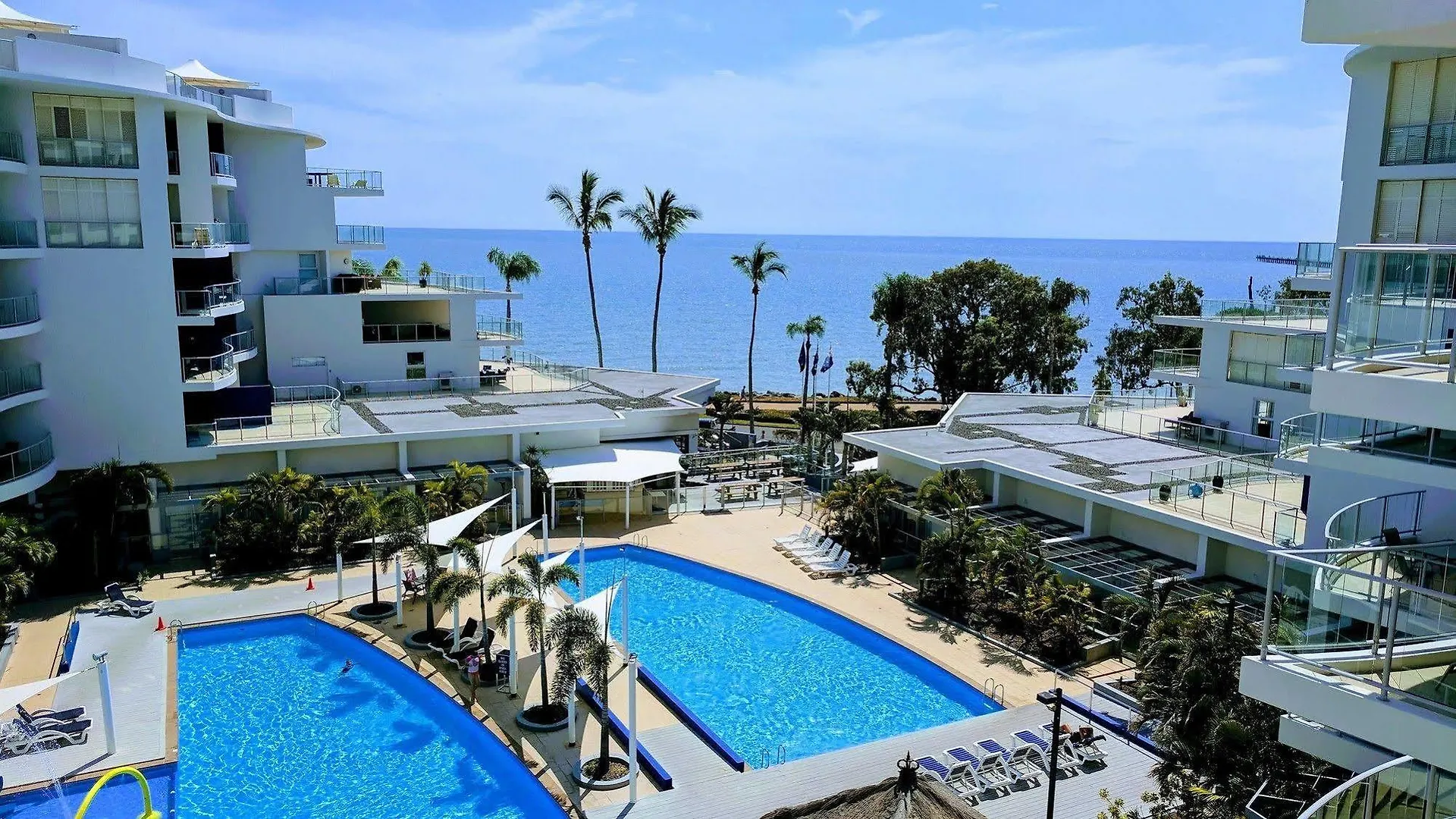 Pier One Aparthotel Urangan