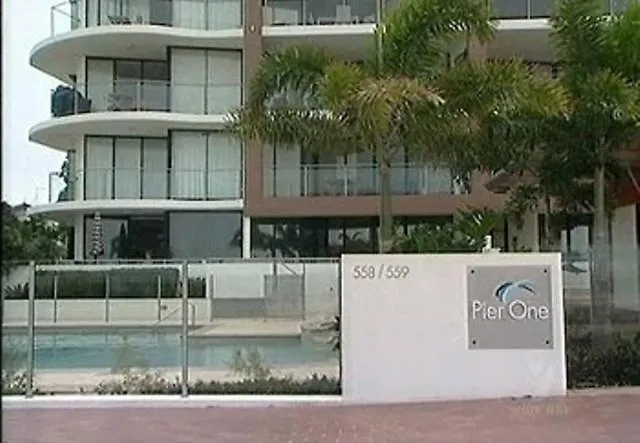 Pier One Aparthotel Urangan
